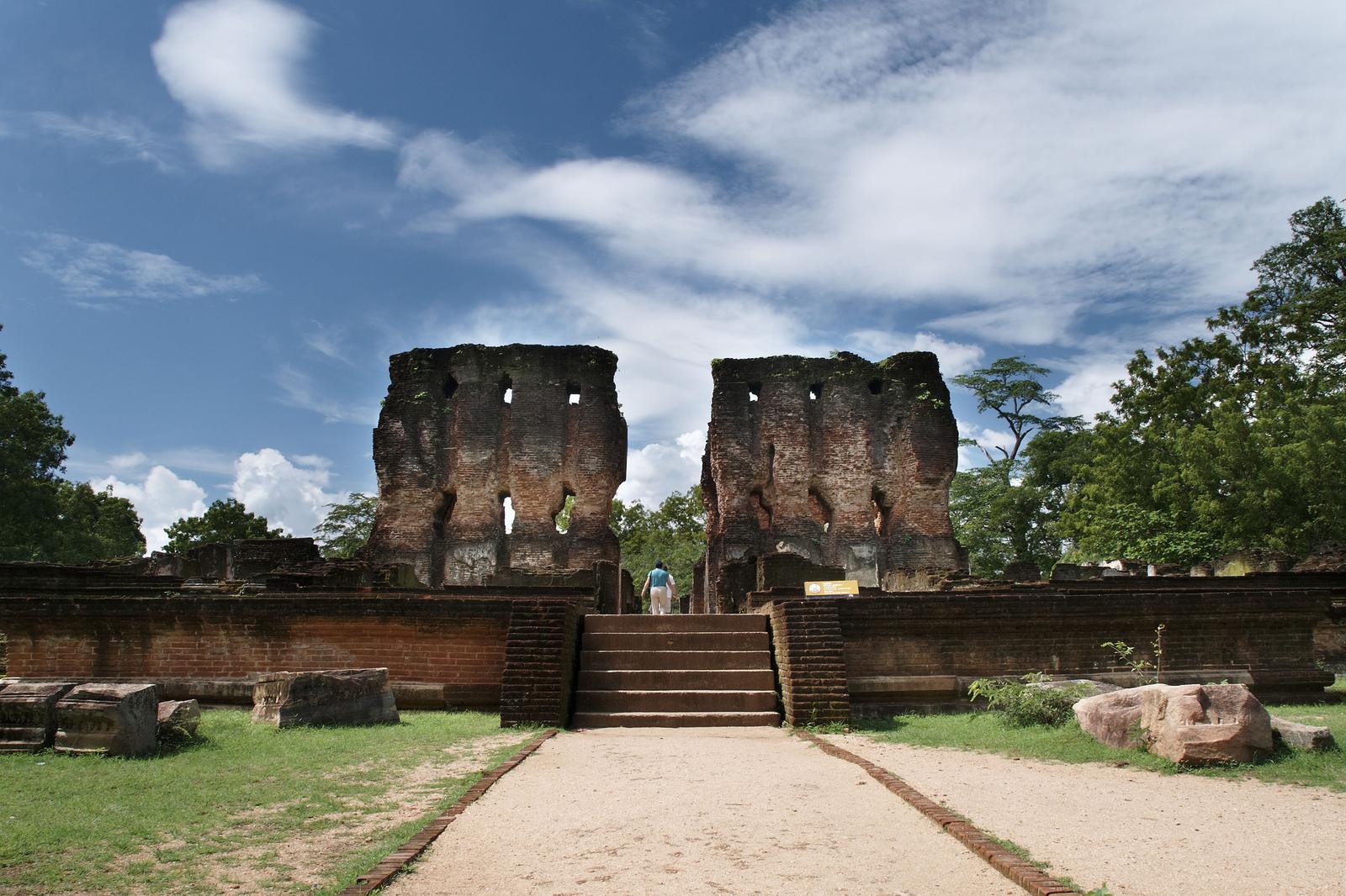 Den forntida staden Polonnaruwa är något av det som lockar turister till Sri Lanka. Foto: Thinkstock