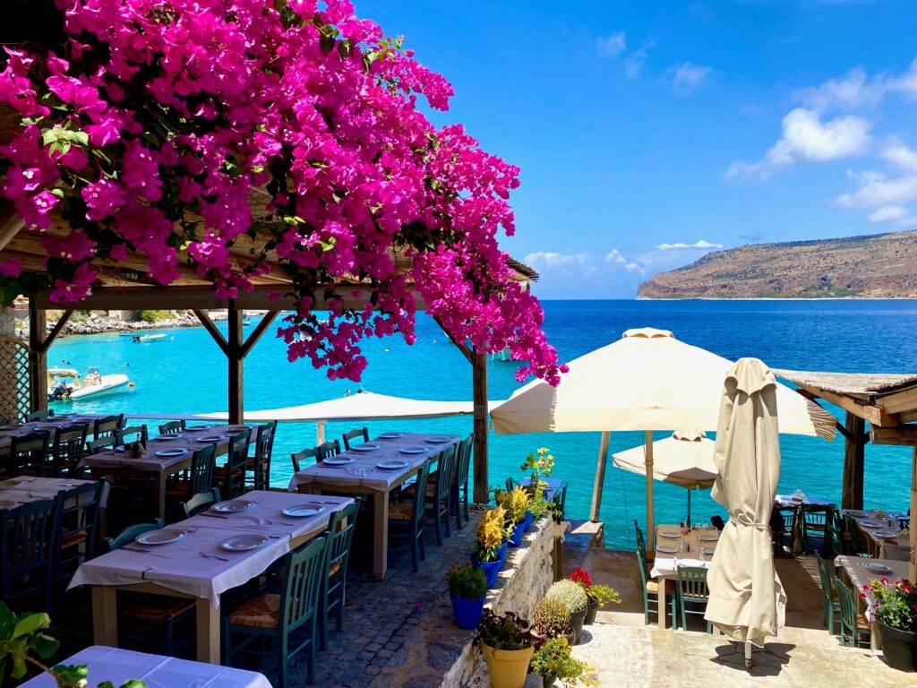 Uteservering, Limeni, Grekland. 