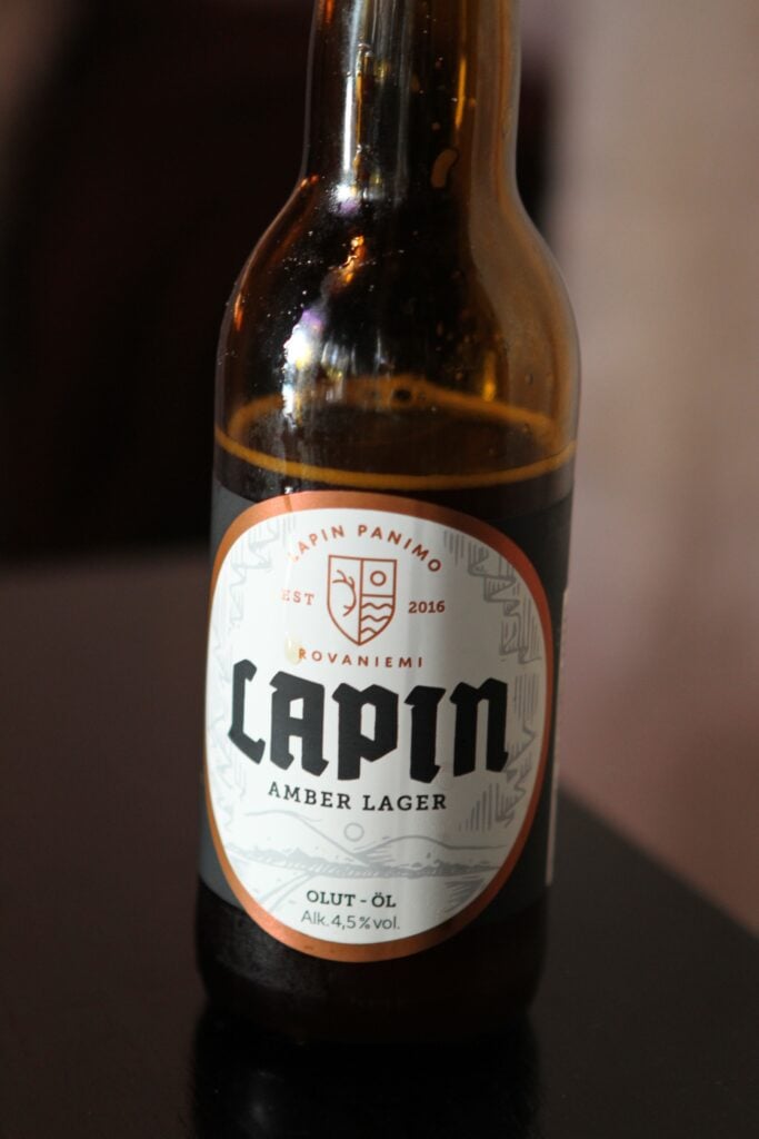 Ölflaska med texten Lapin.