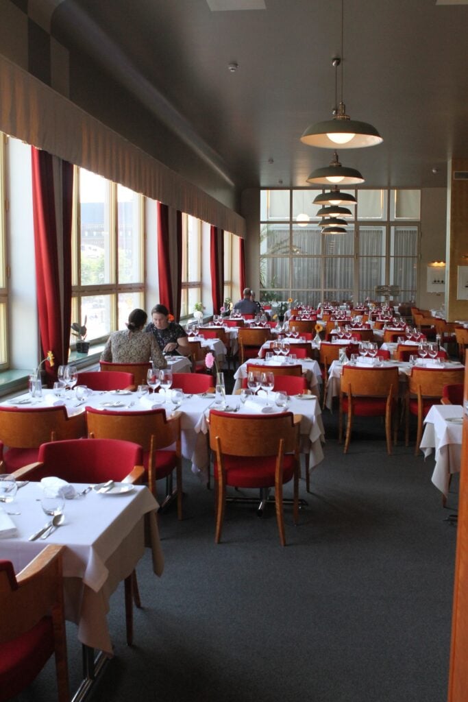 Restaurang i klassisk stil.