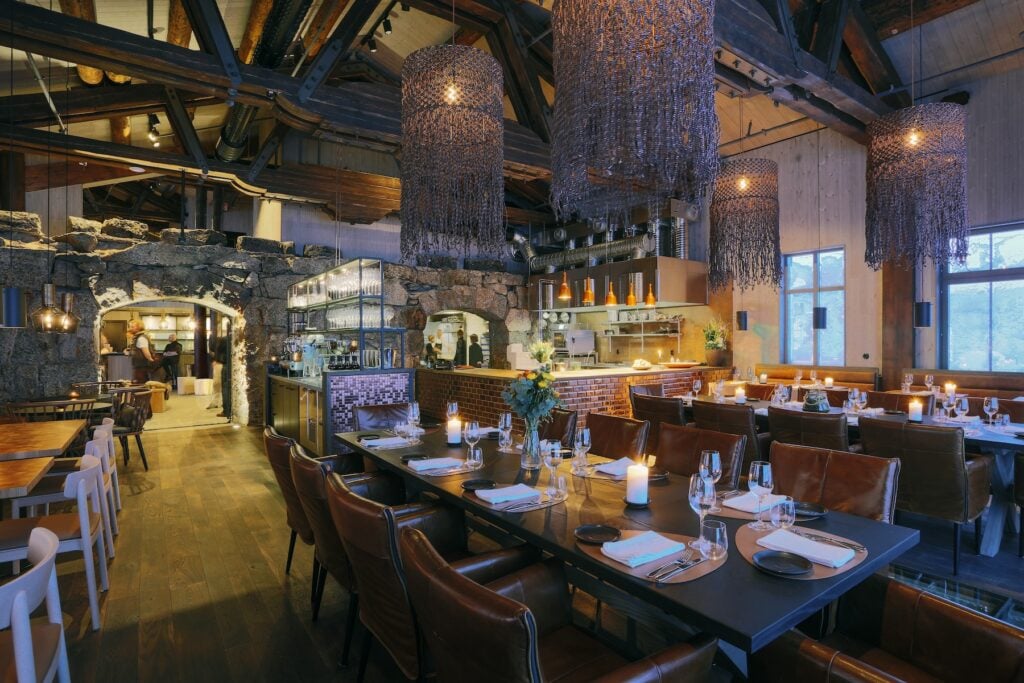 Interrör från restaurang i svenska fjällen.